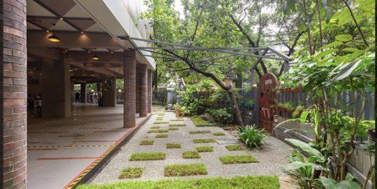 4 BHK Flat For Sale, Apartment Located At Sumit Lata, Sion, Mumbai Central Suburb