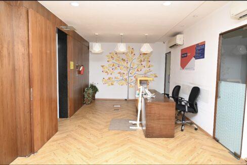 Spacious & Furnished Office Space for Rent in Kamla Mills Compound, Lower Parel , South Mumbai
