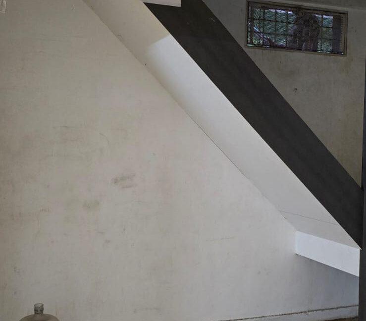 8CE78874-B909-41BC-8D31-5D69A1700FD9